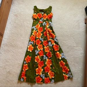 Green Vintage Hawaiian Dress